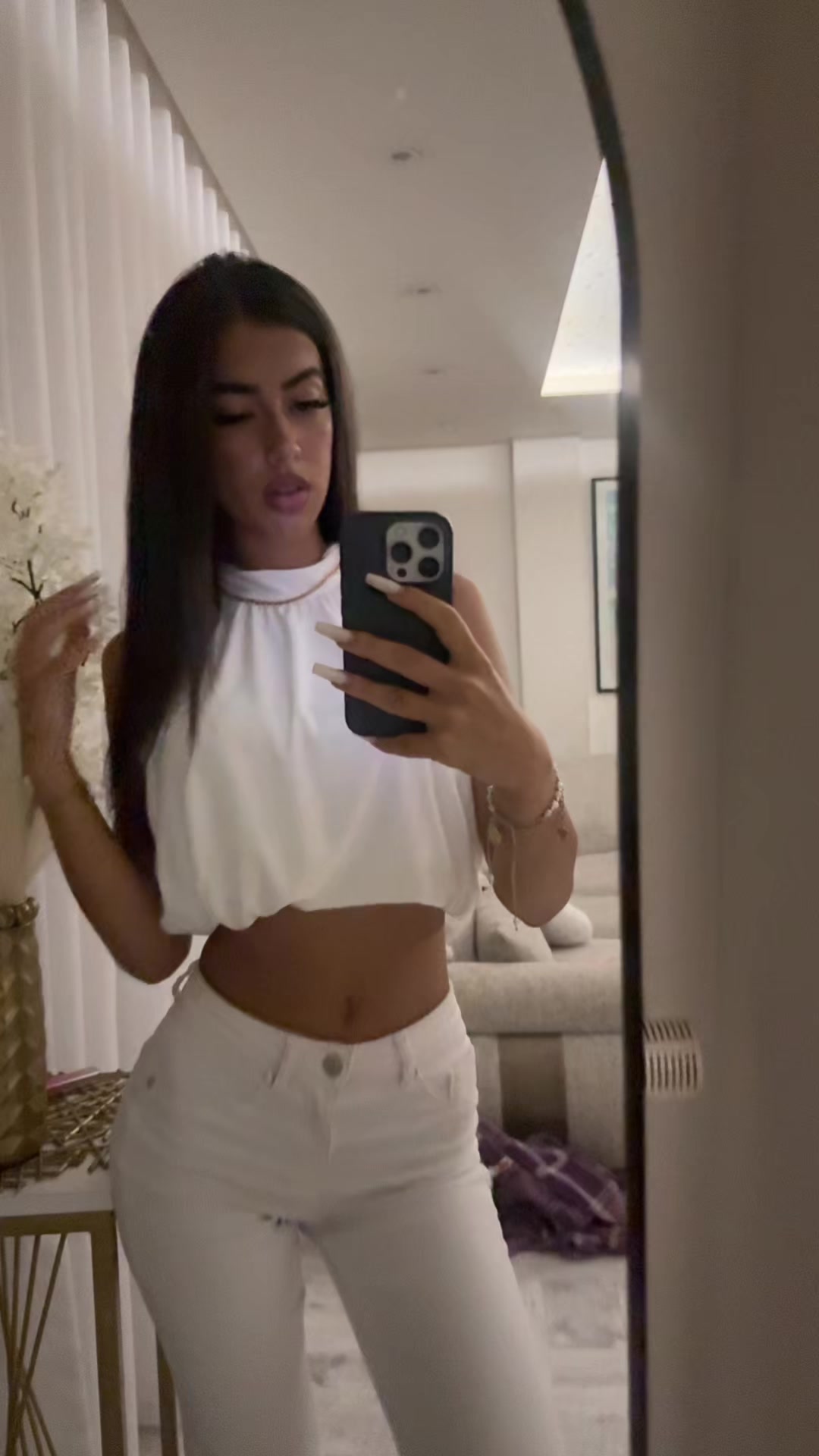 @𝐧