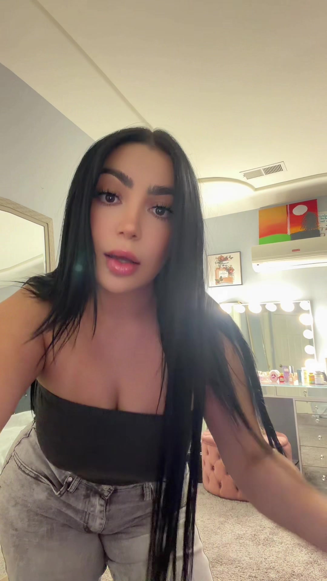 @𝓣𝓱𝓪𝓵𝓲𝓪♡