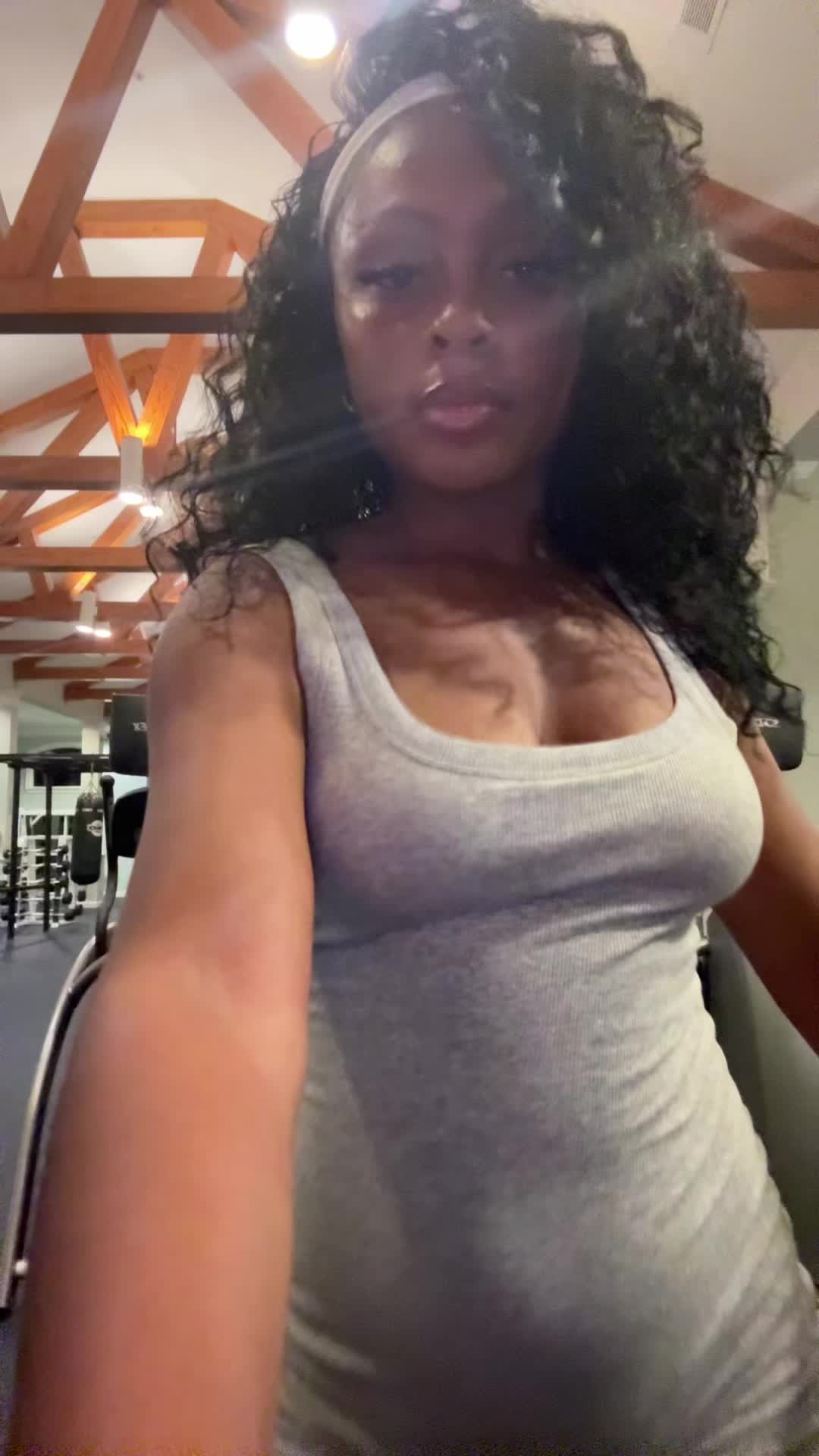 @des🌟