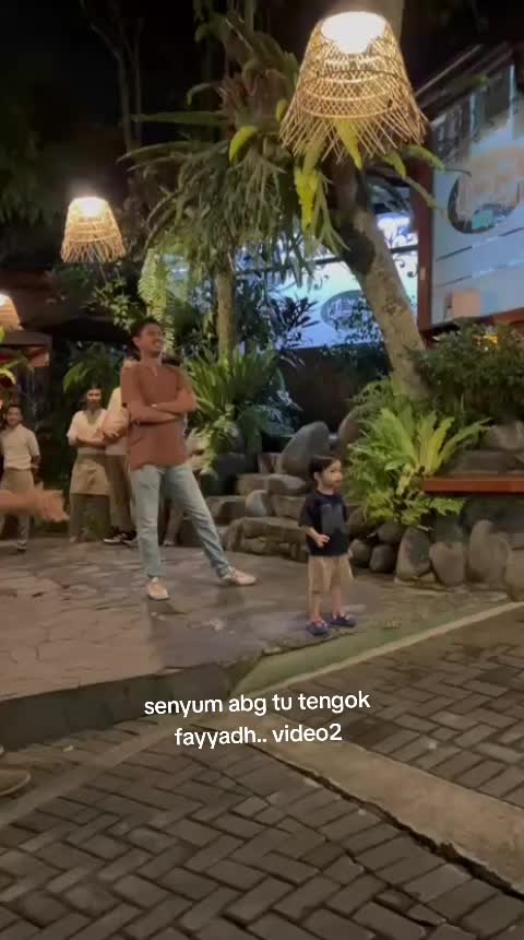 @Ella Amir
