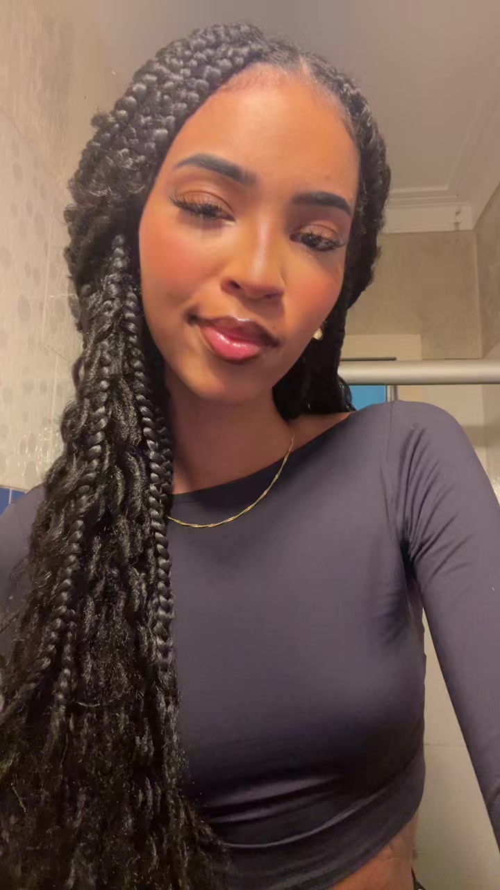 @Hipólito