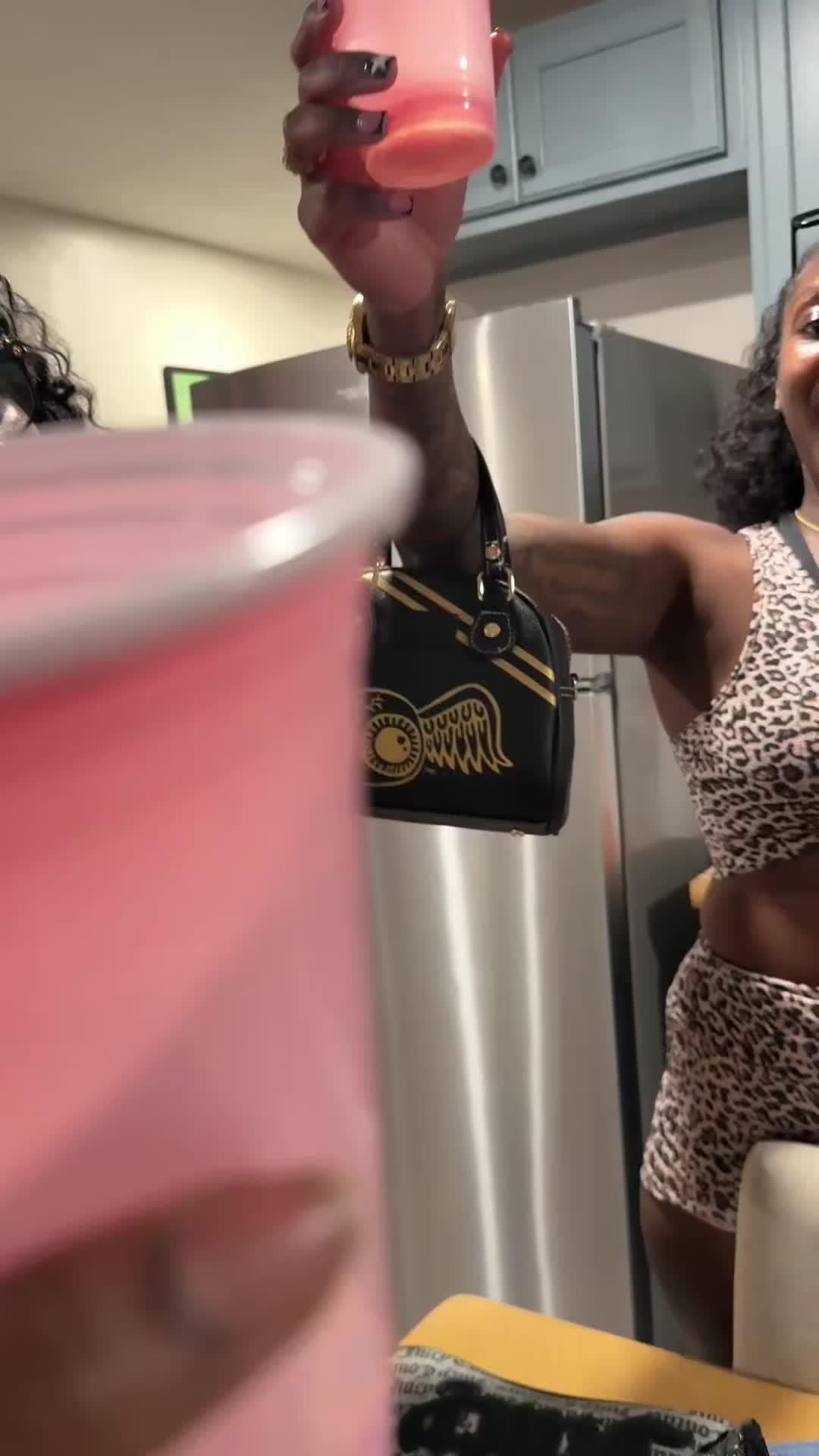 @SundaeDip4ya