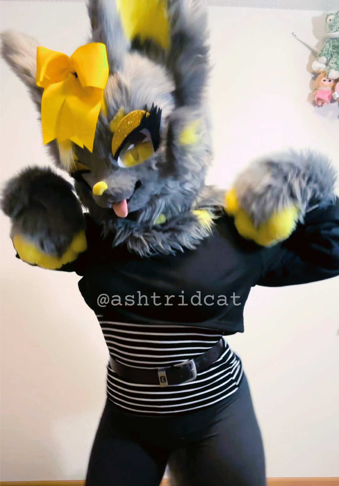 @AshtridCat