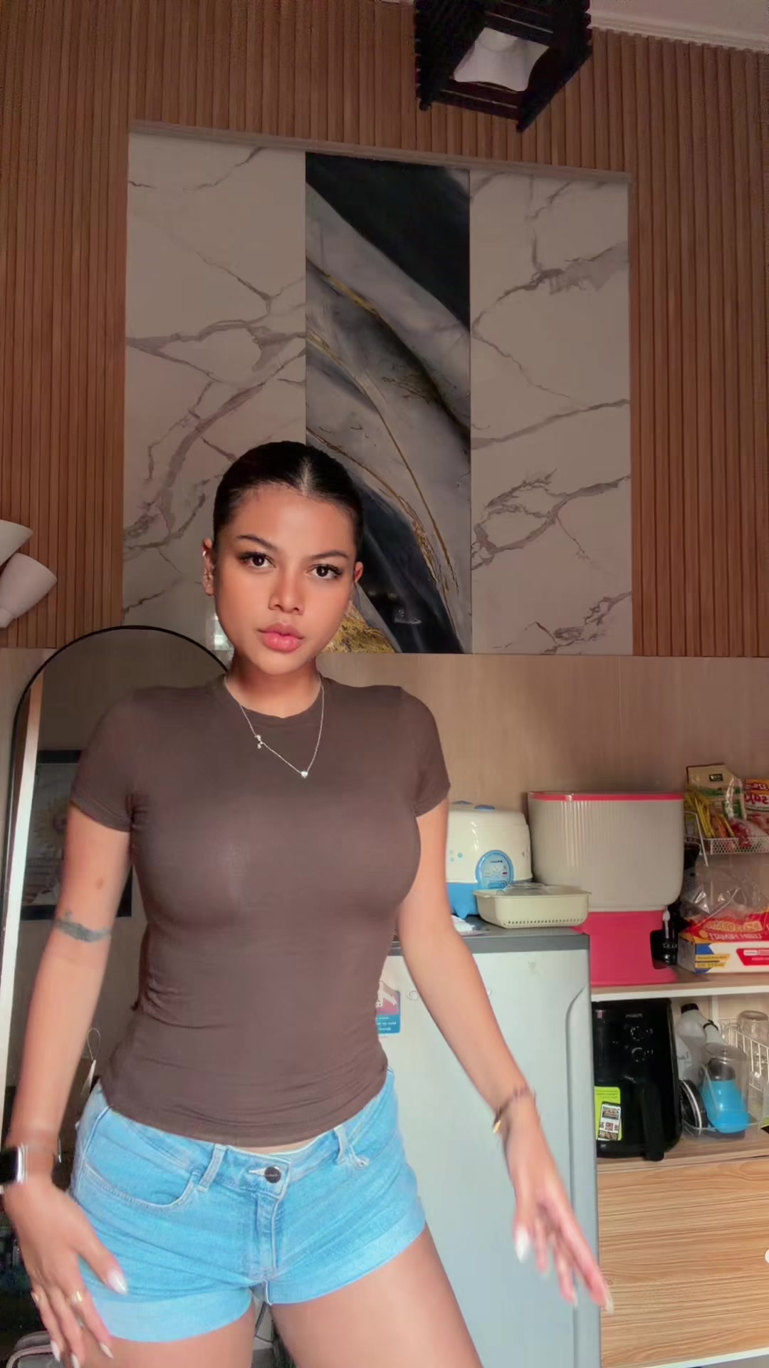@Kikinii