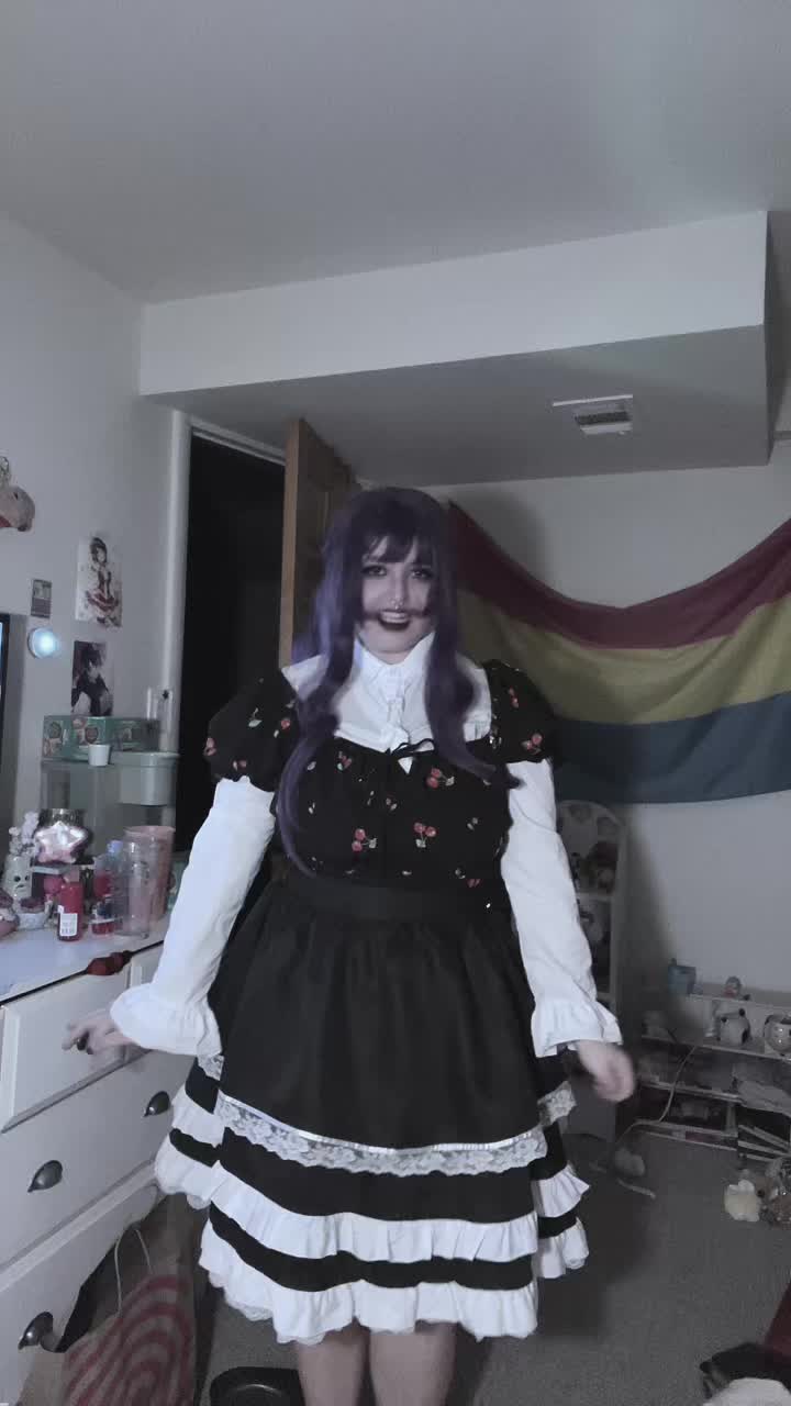 @buglo_cosplays