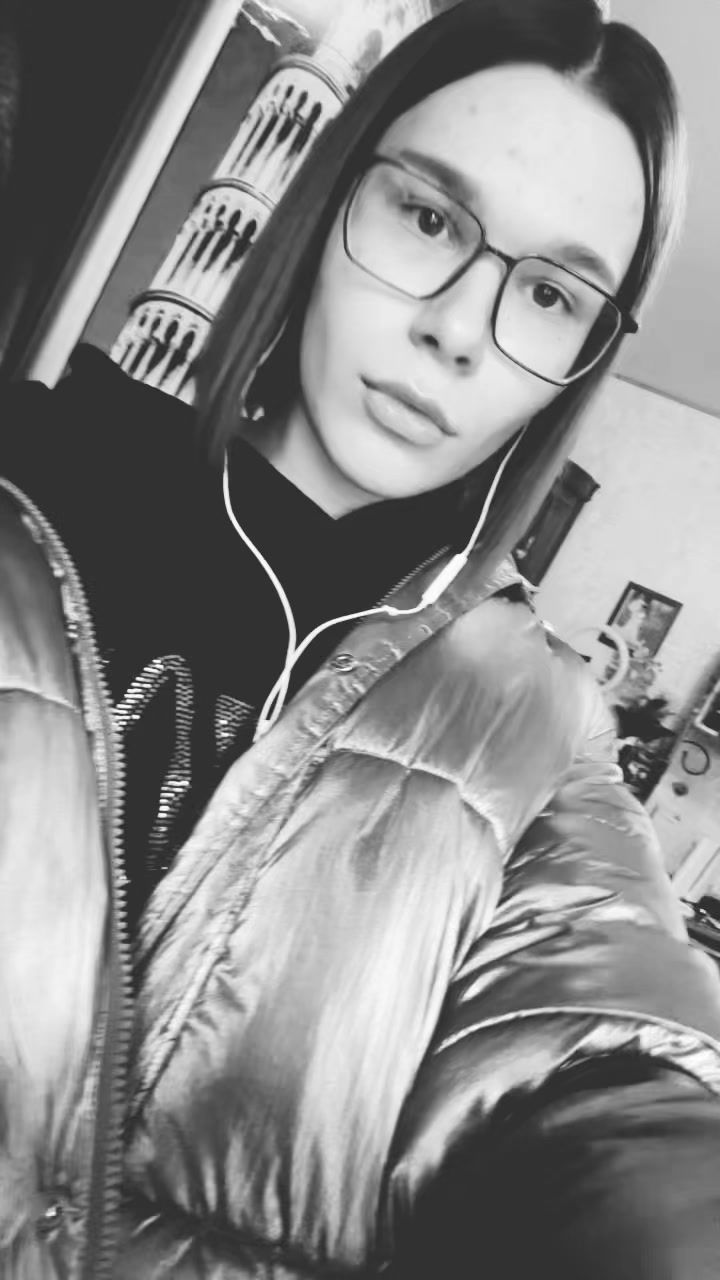@1maks.si
