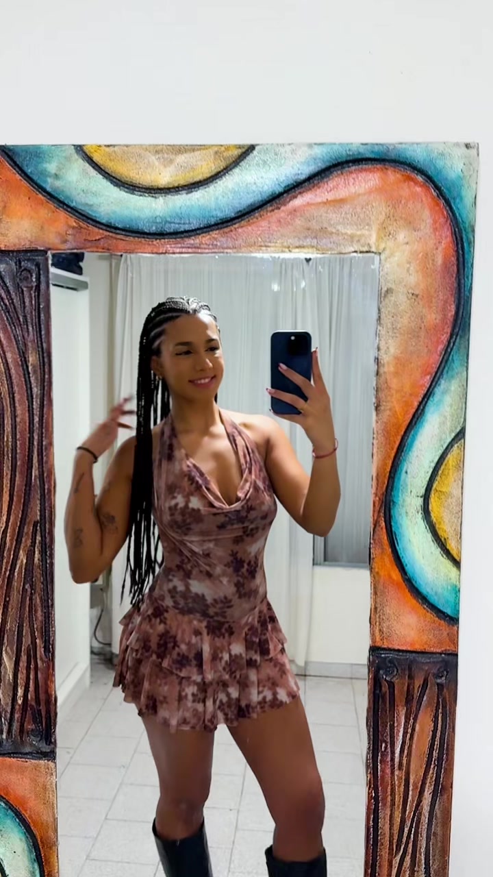 @💋