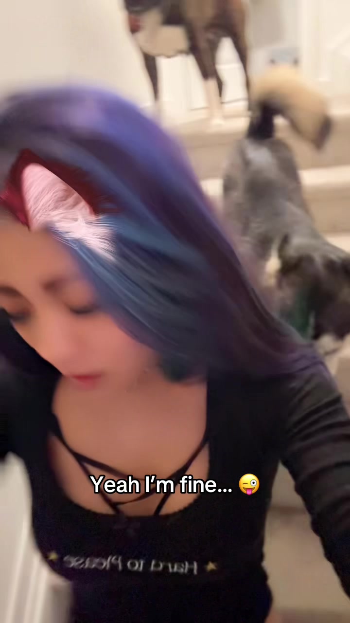 @Lily