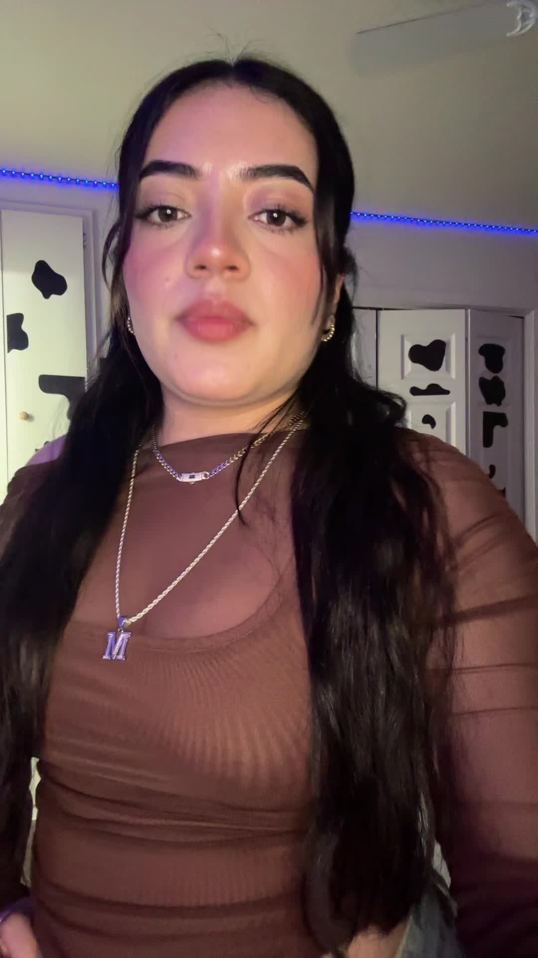 @Meli Virula🍒