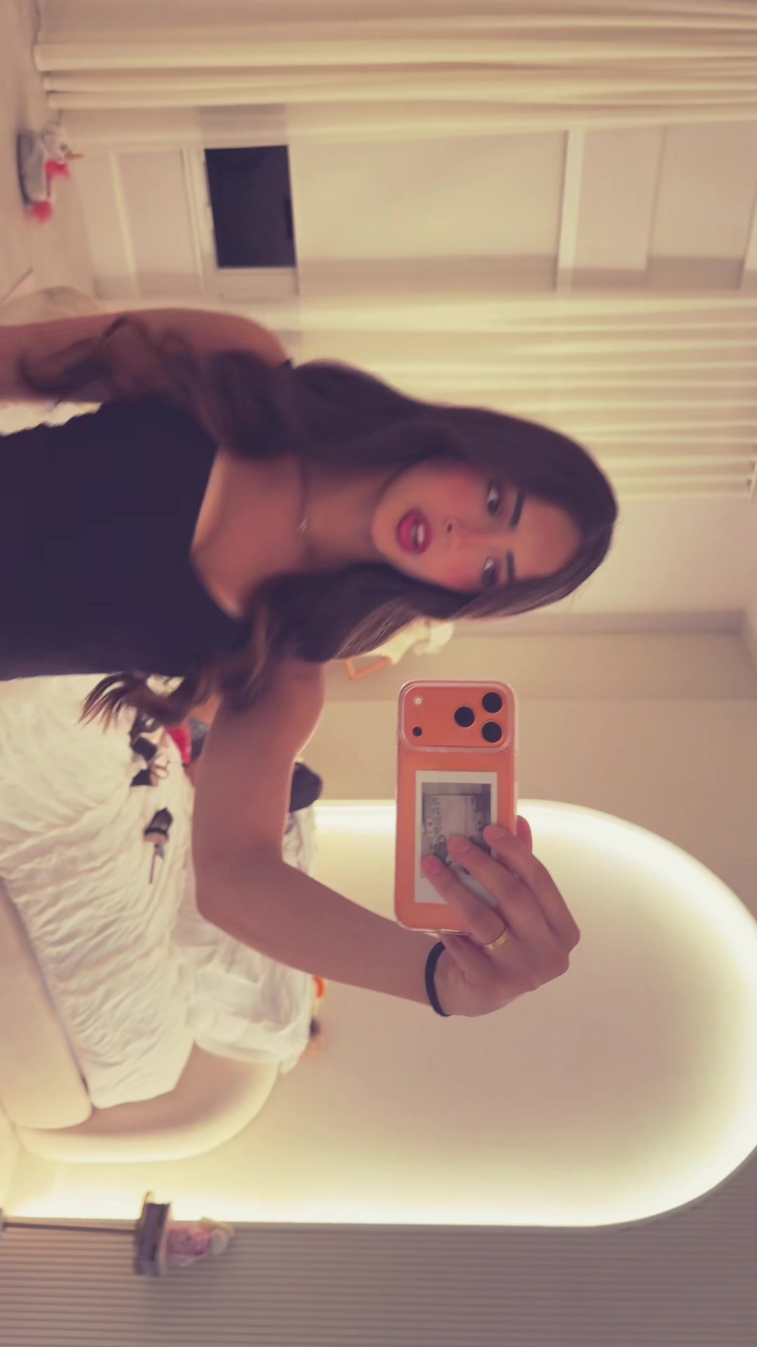 @Lola ♠️
