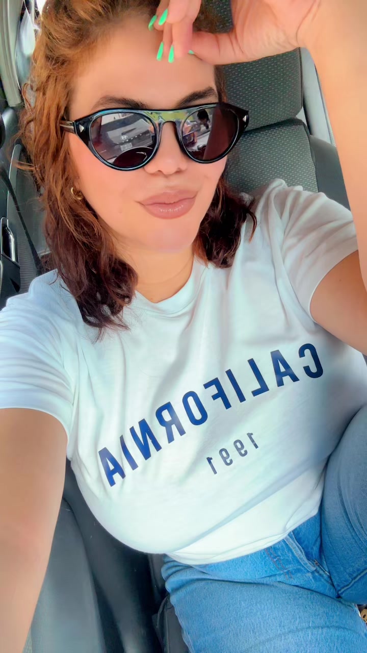@ANGELICA🐘☕️