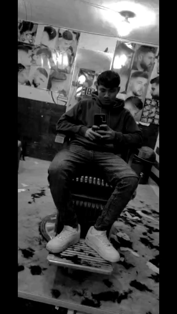 @%🪫ALEX