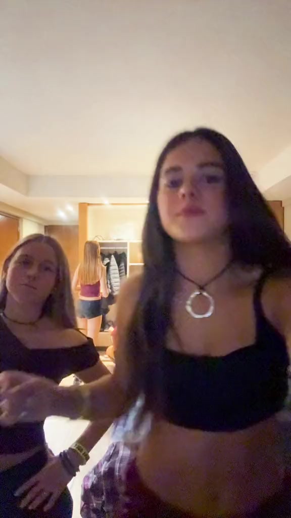 @caarooolaa_