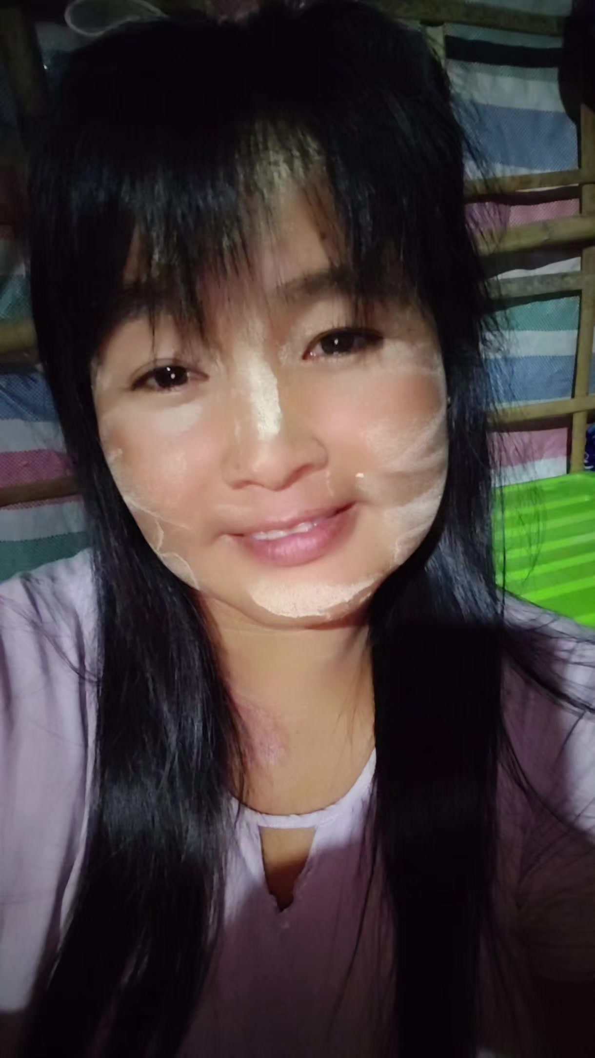 @နနိးကြာဖြူ