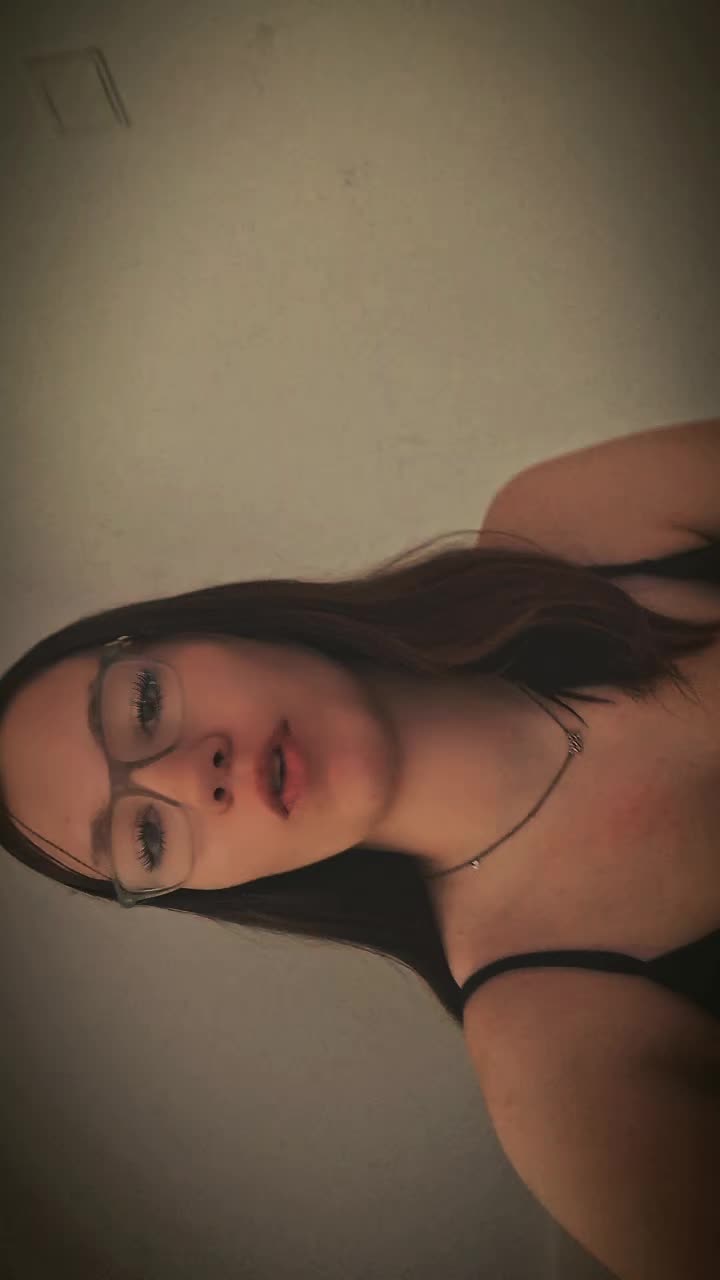 @y0urfavkimi_ brb