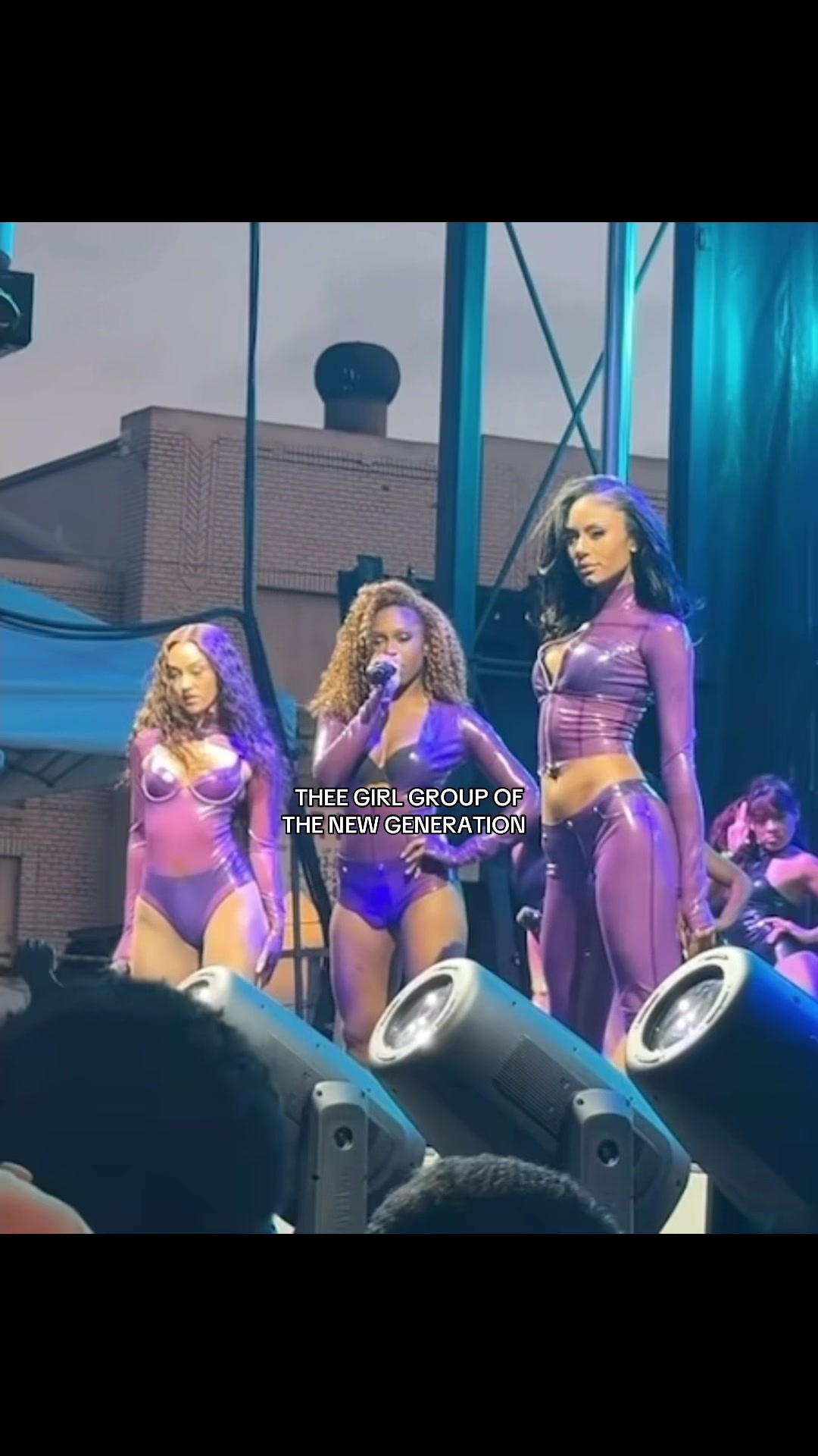 @Ama🖤