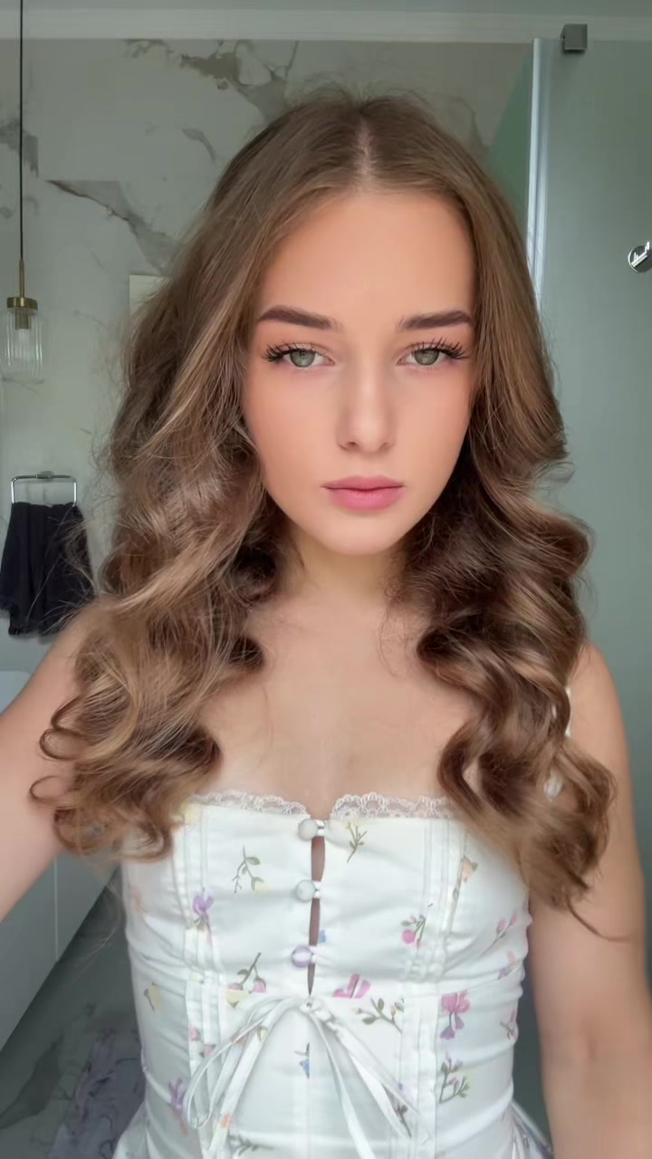 @Mavashass
