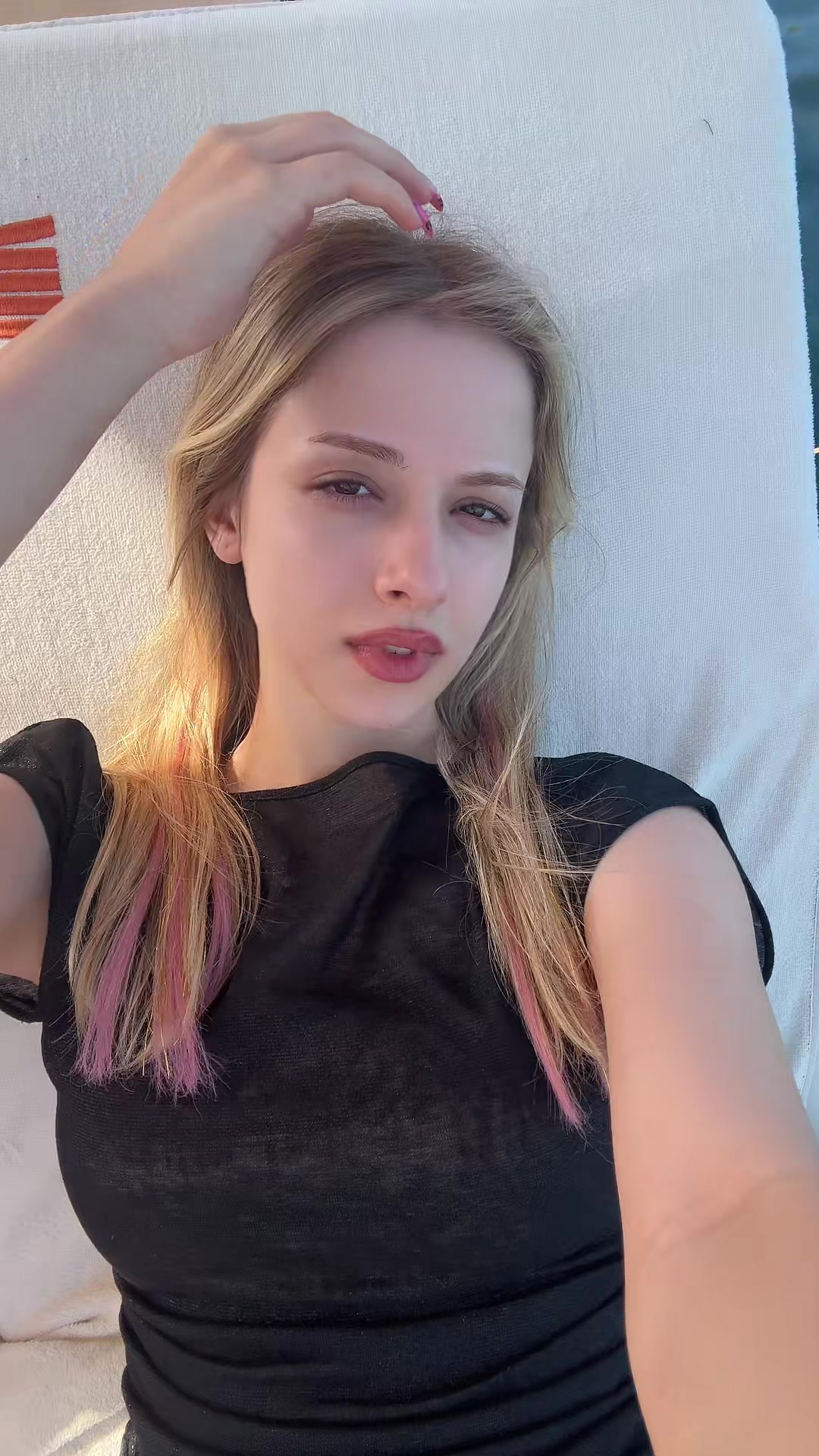 @Elif Sara&ccedil;