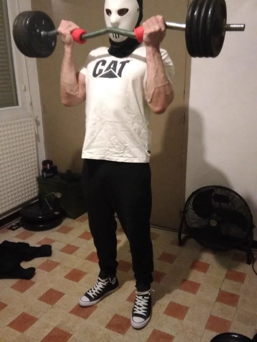 @Nyaldee