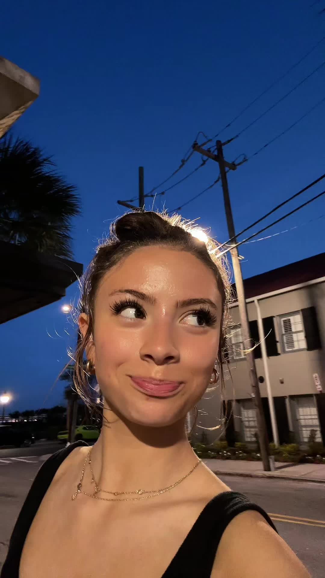 @cc •