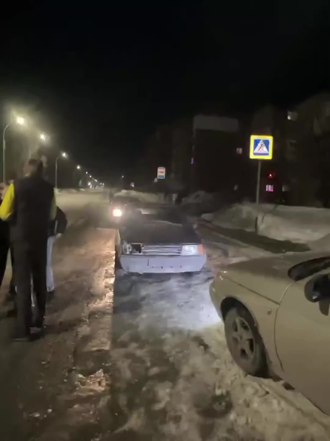@Чмоня 2