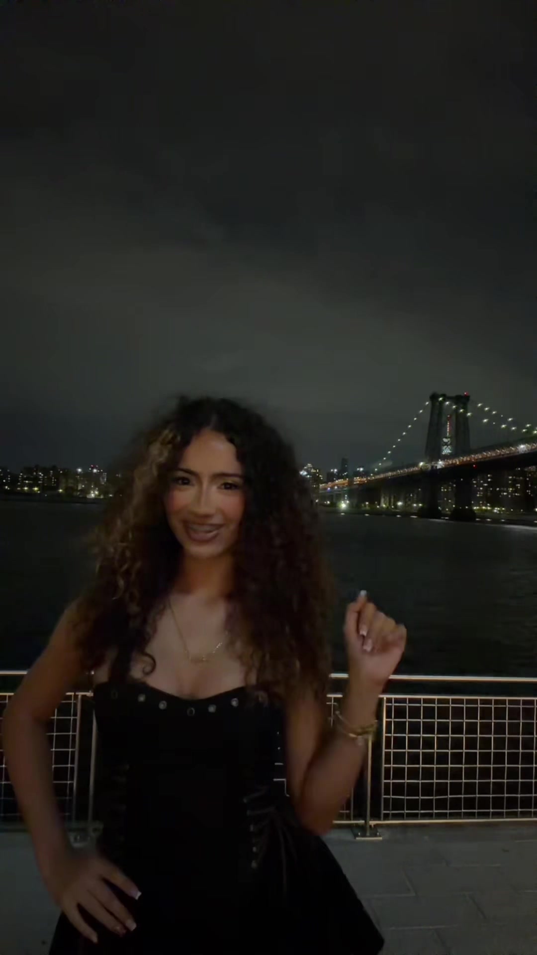 @bellabae