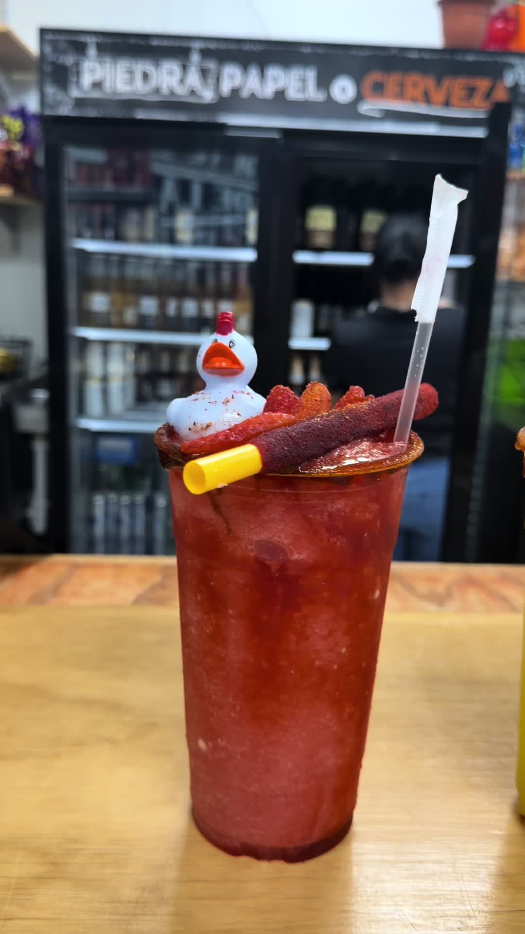 @Yummy snacks y micheladas