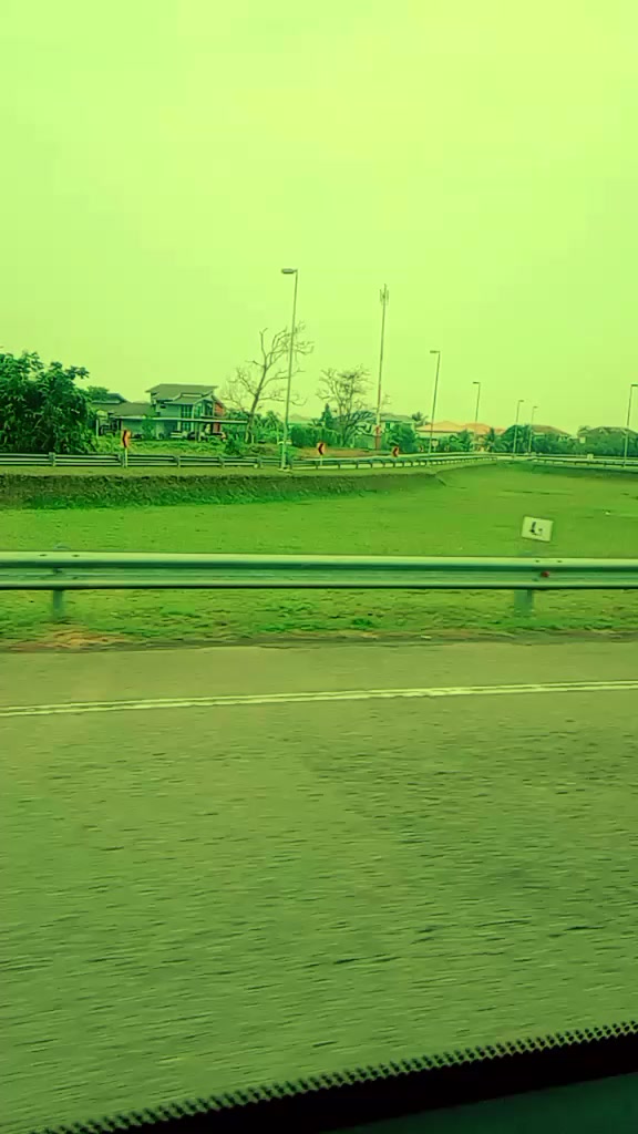 @🇧🇳 aku ingin bahagia 🇮🇩