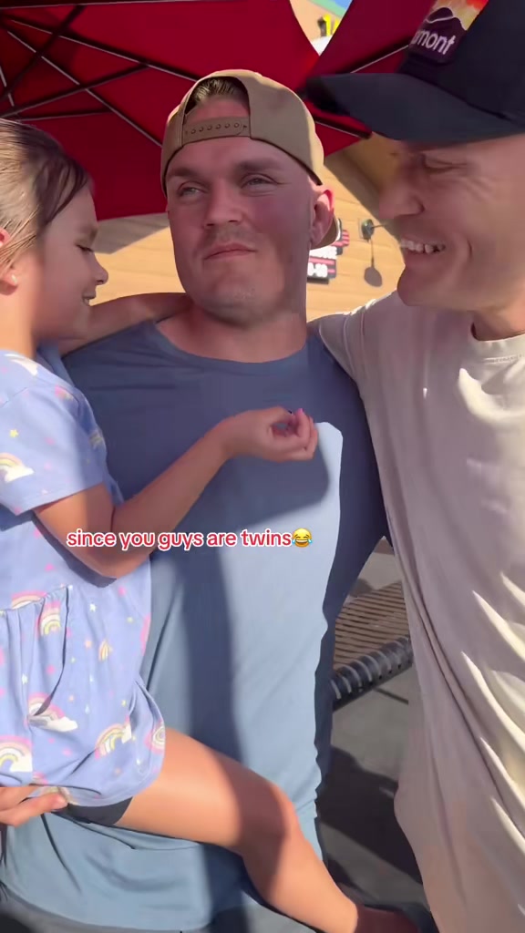 @_nikkisimpson_