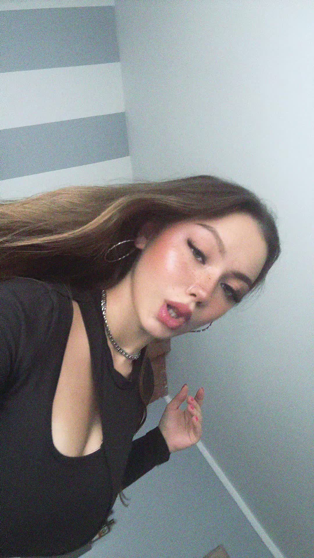 @Brydzia👾