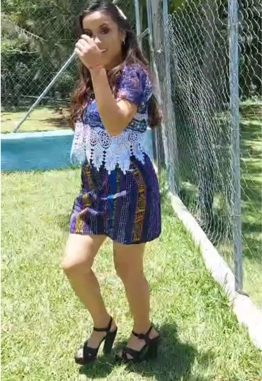@TikHot