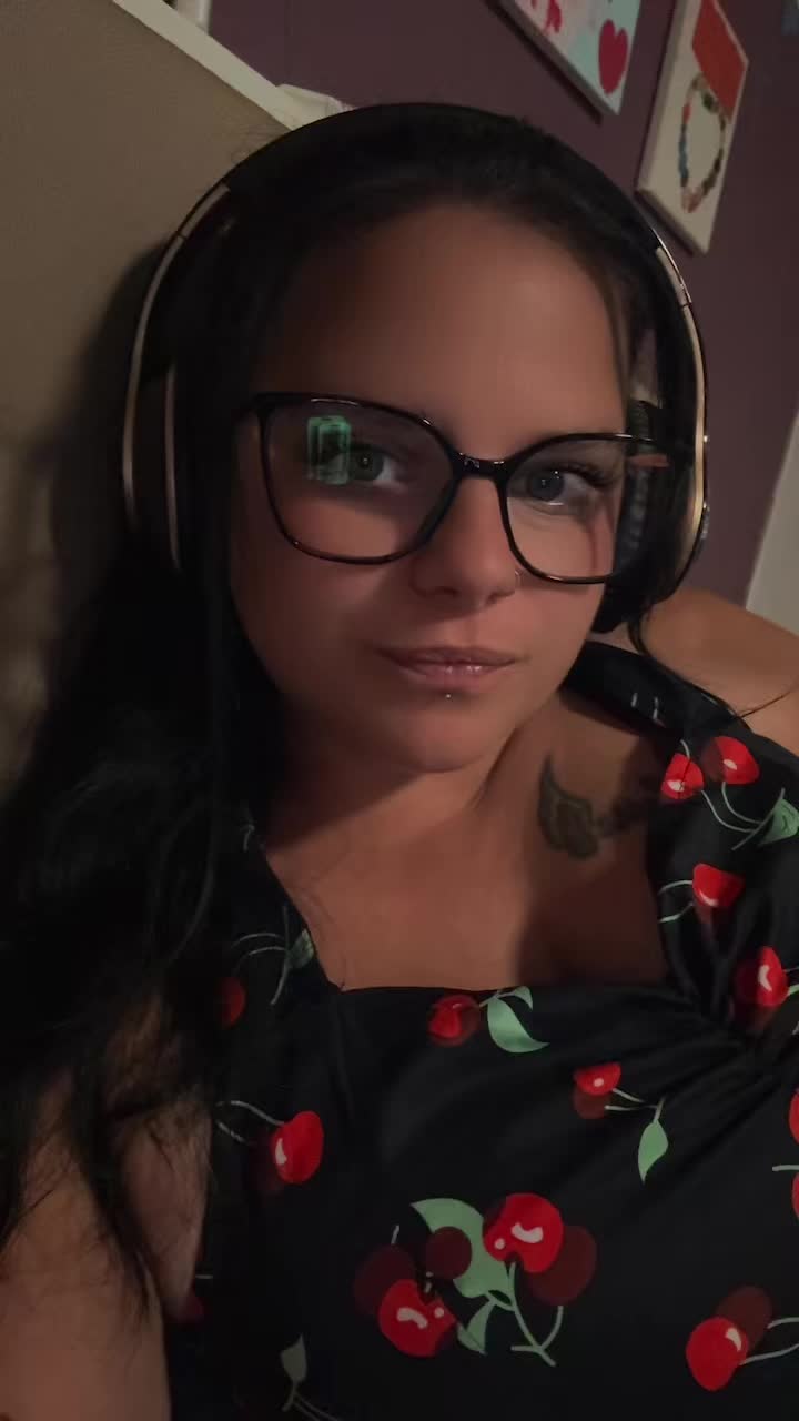 @_lischa95_