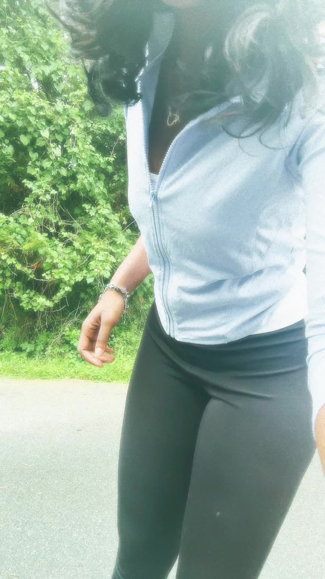 @mya