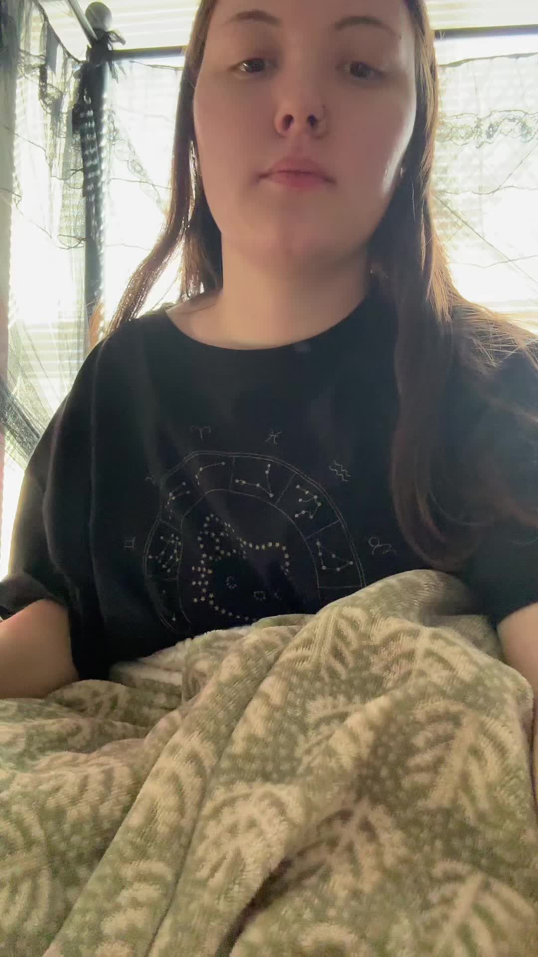 @d0m0girl