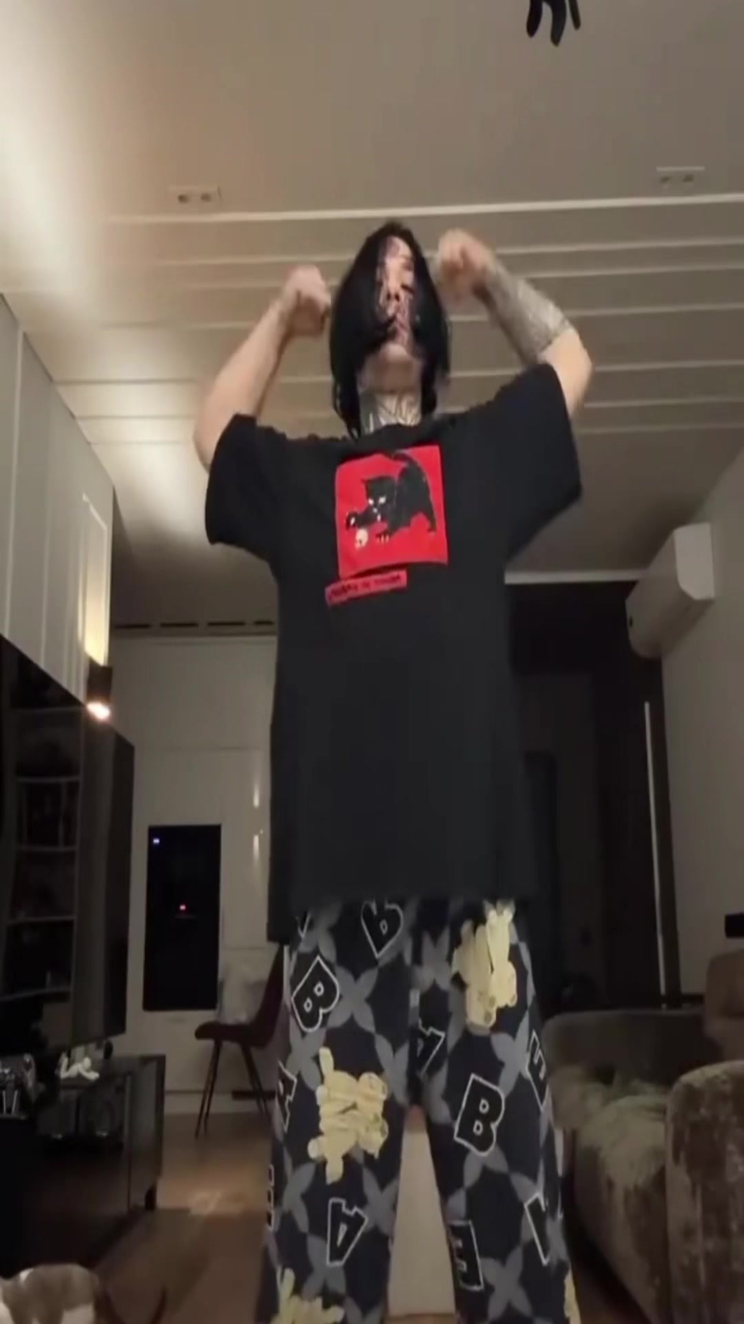 @laverryy