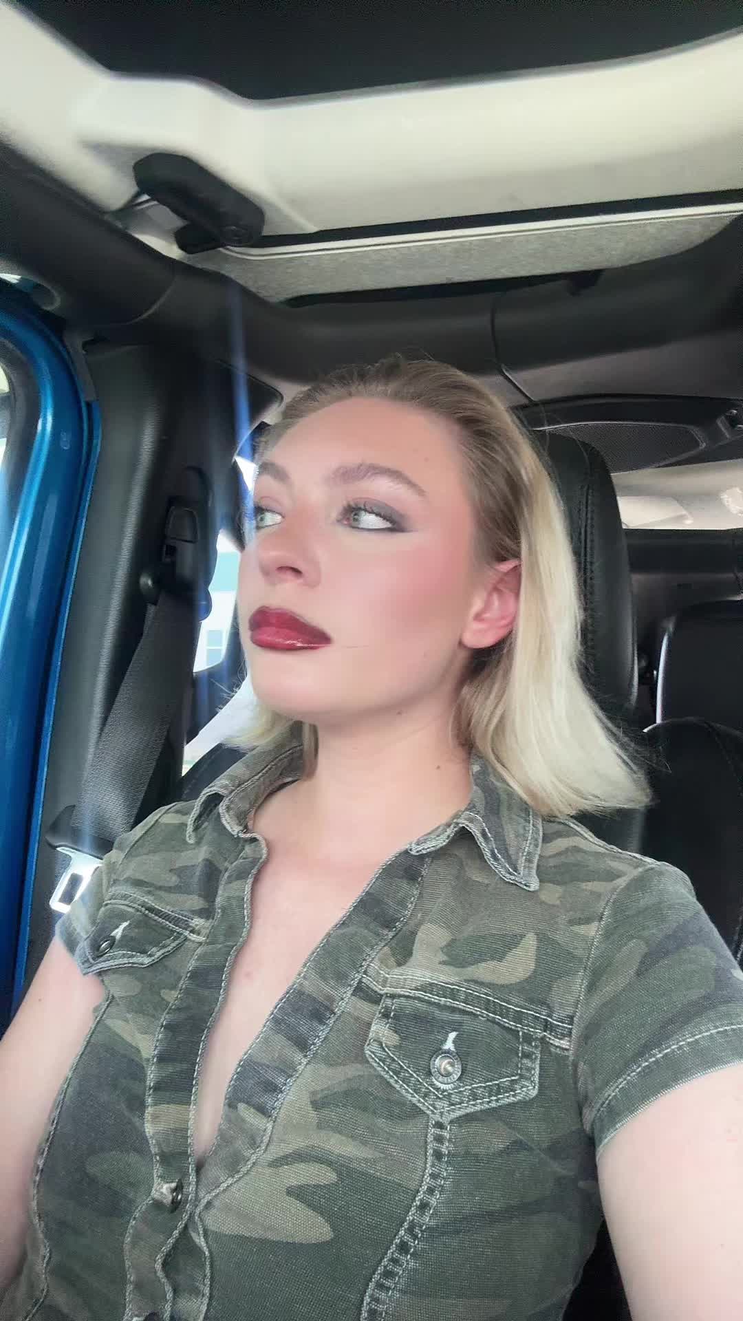 @t✮ylor