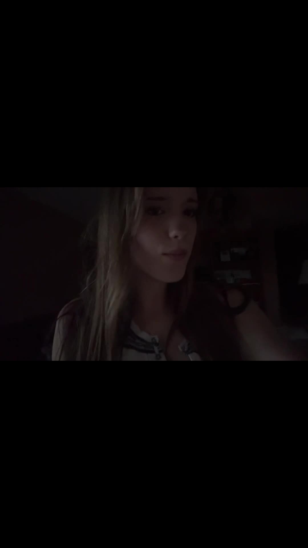 @🐝❤️