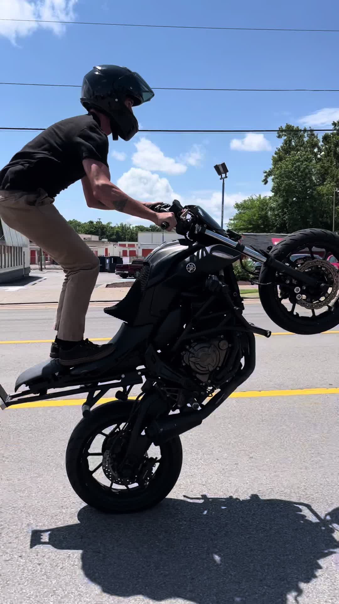 @karey_cody_cant_wheelie