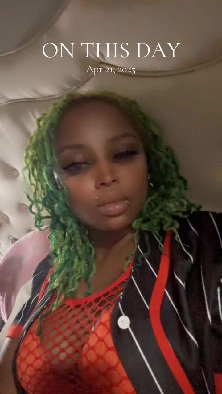 @Fine_Ahh_Queen