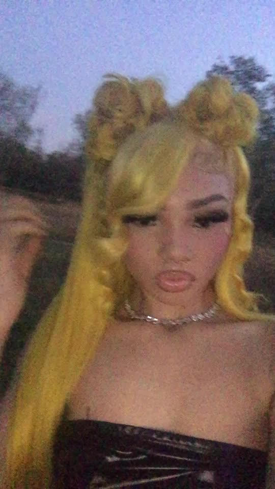 @kamaria