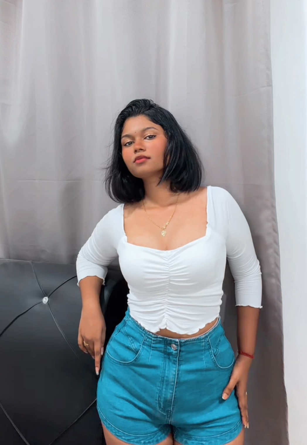 @KRITIKA_RATHNA KUMAR🦋
