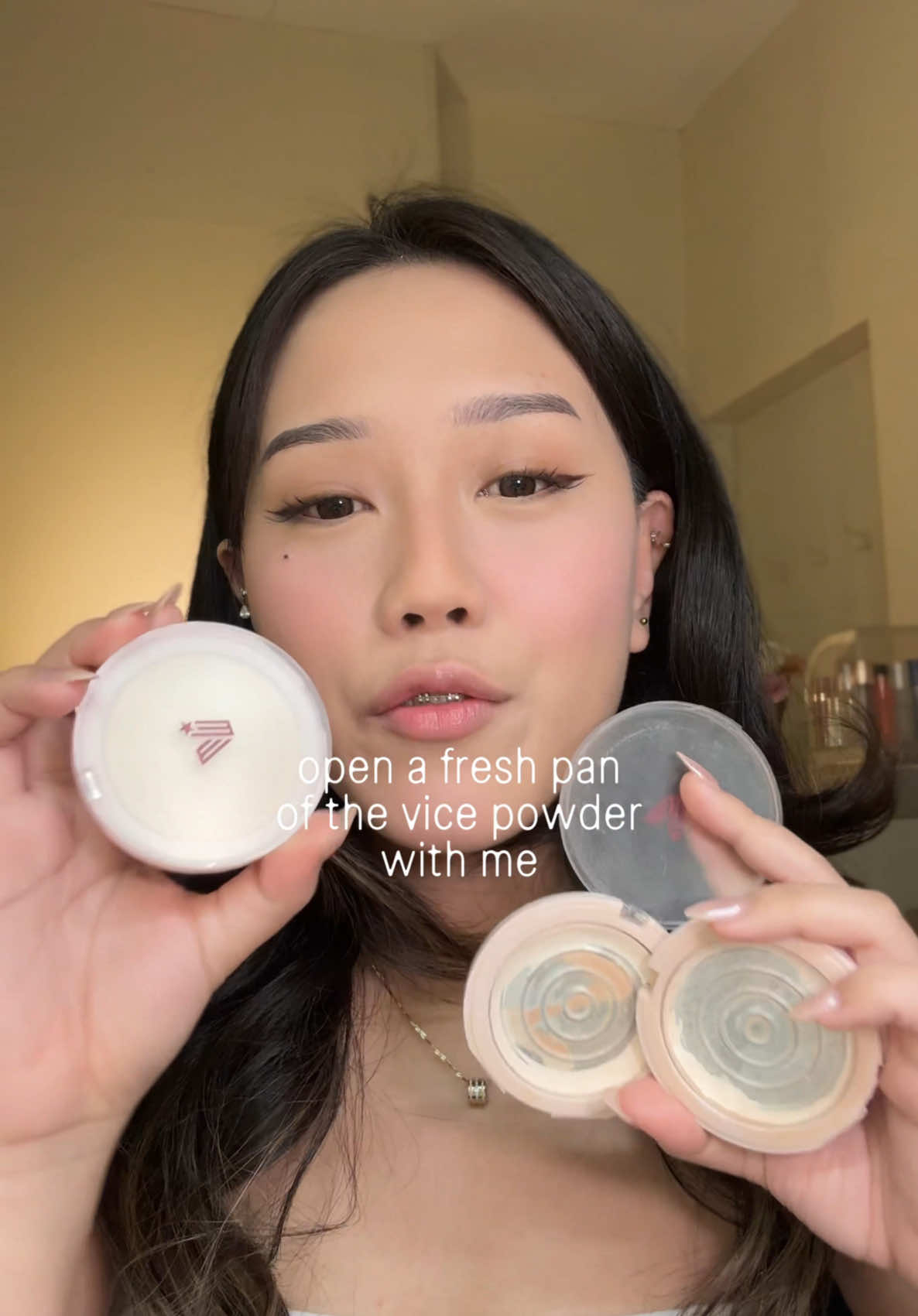 @jam 🧃 l  makeup enjoyer