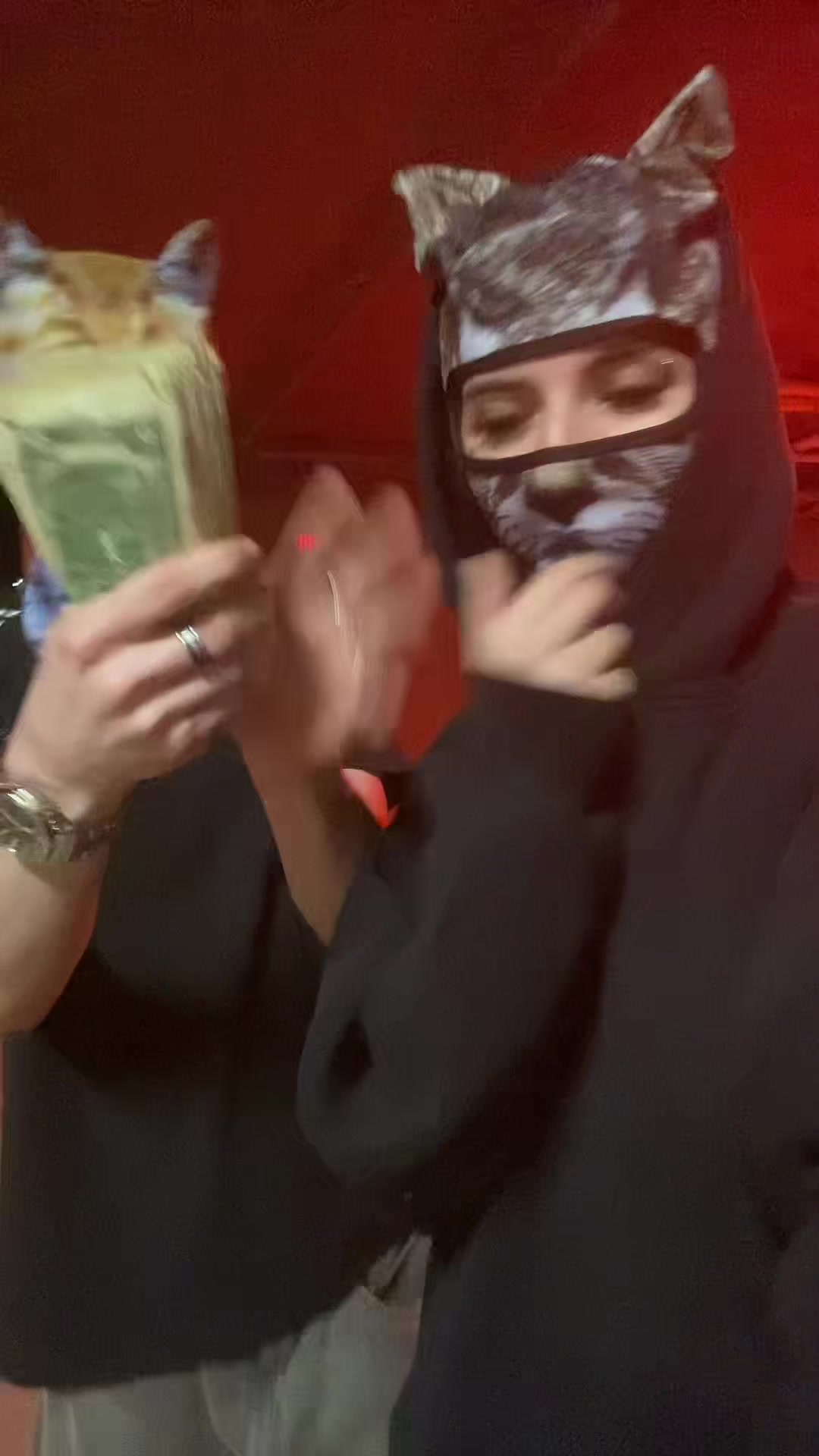@🪐