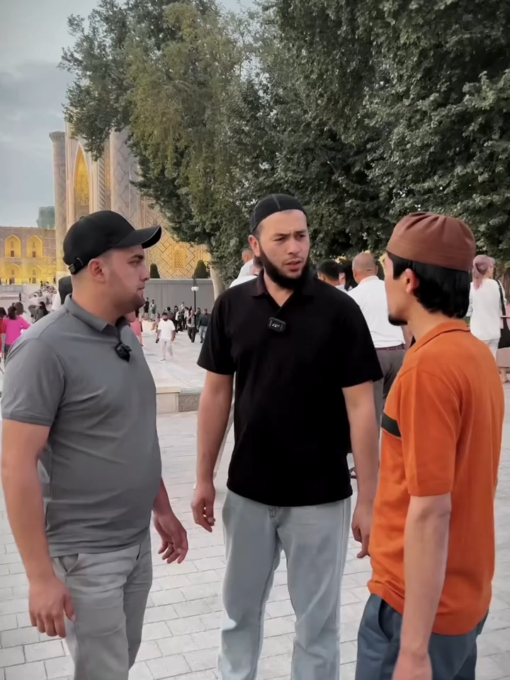 @TAHSIR_AKA_FAN