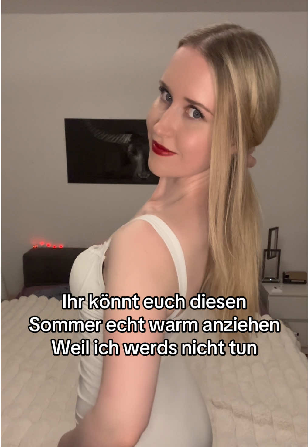@Ella Brandt