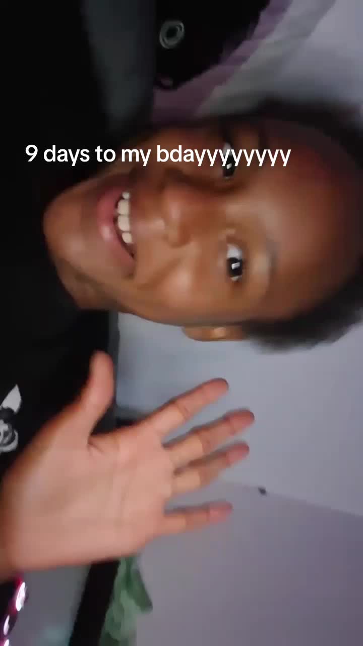 @THEEONLYRAYNEE