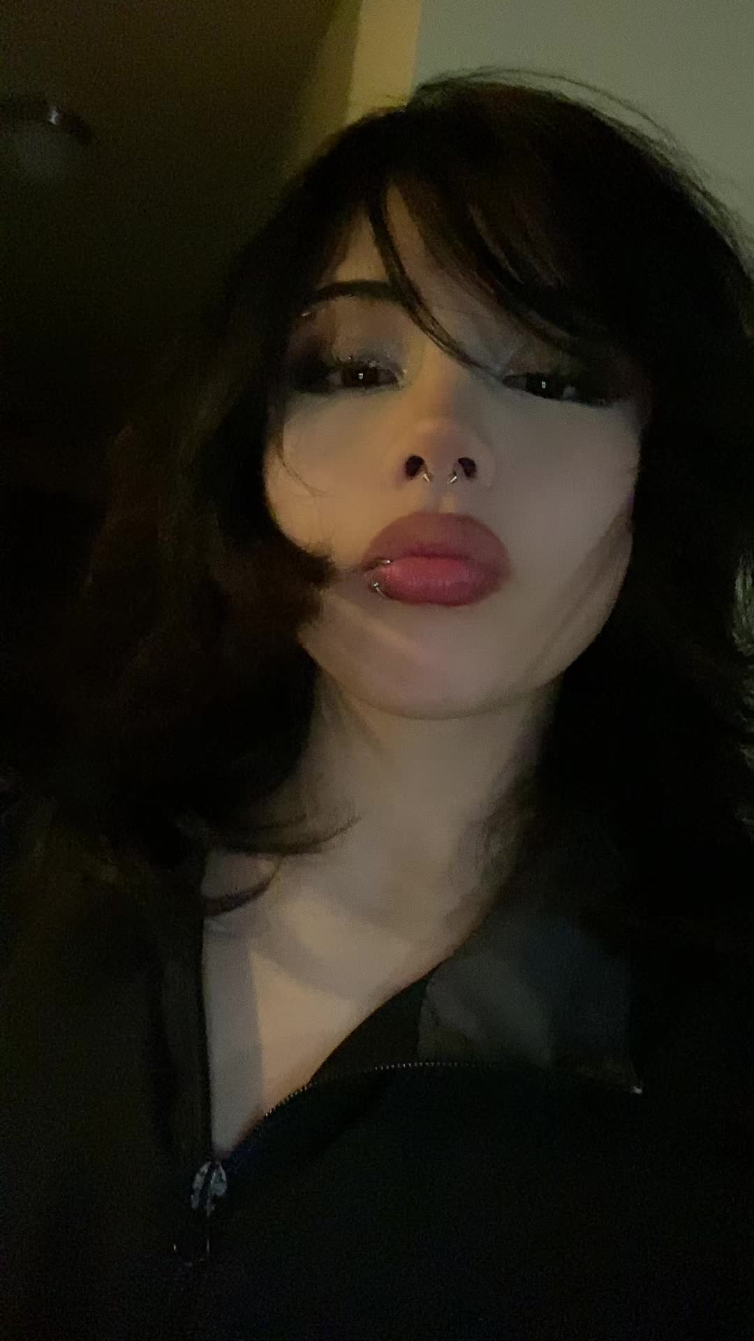 @JJ