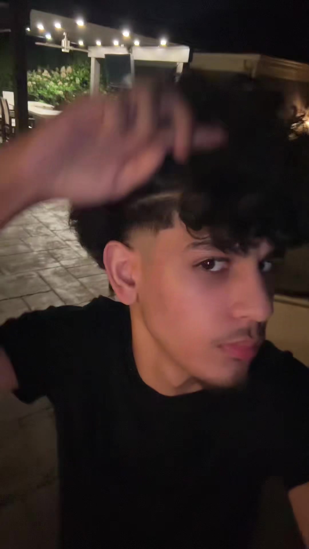 @علي