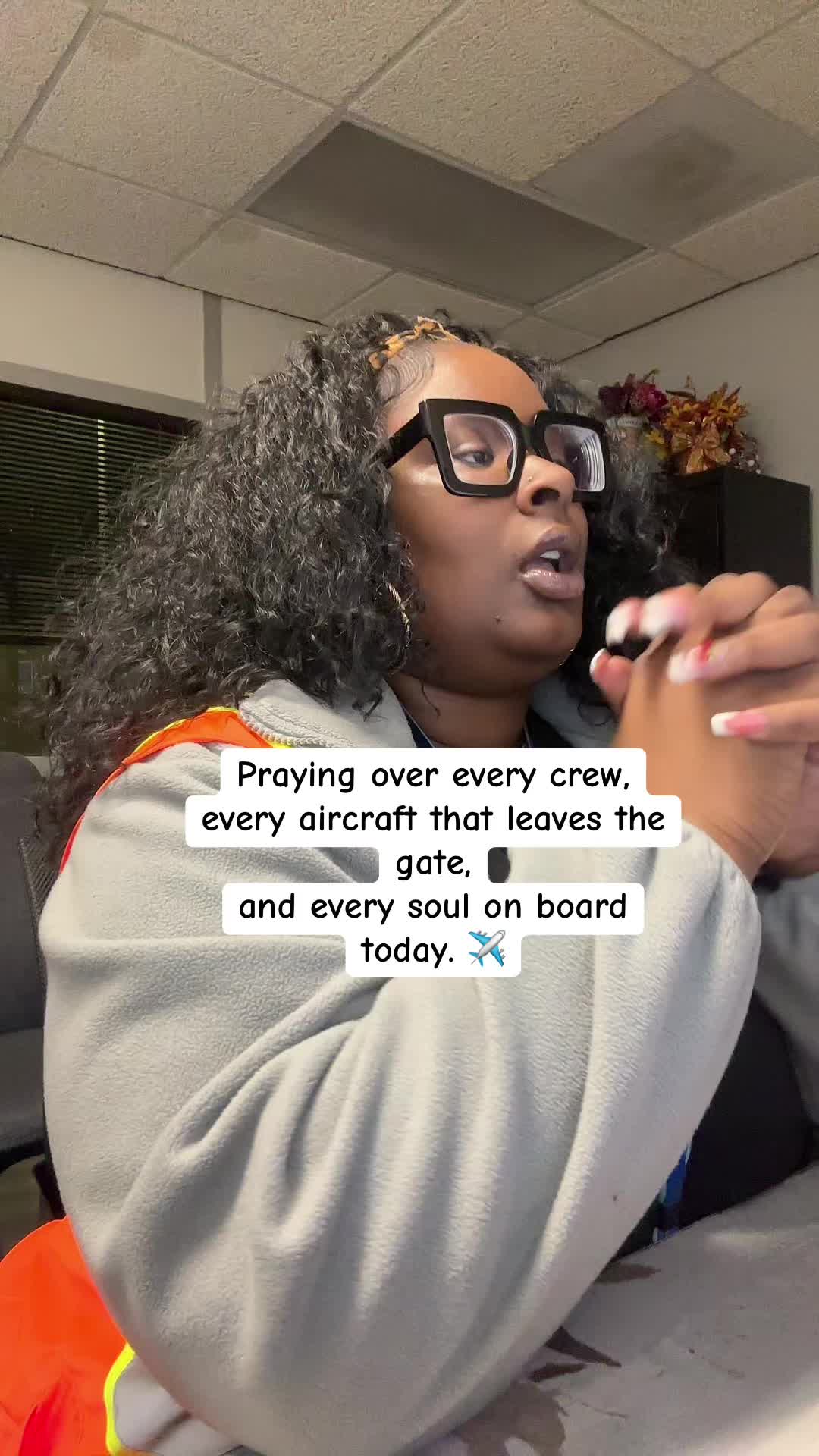 @Loni B✨