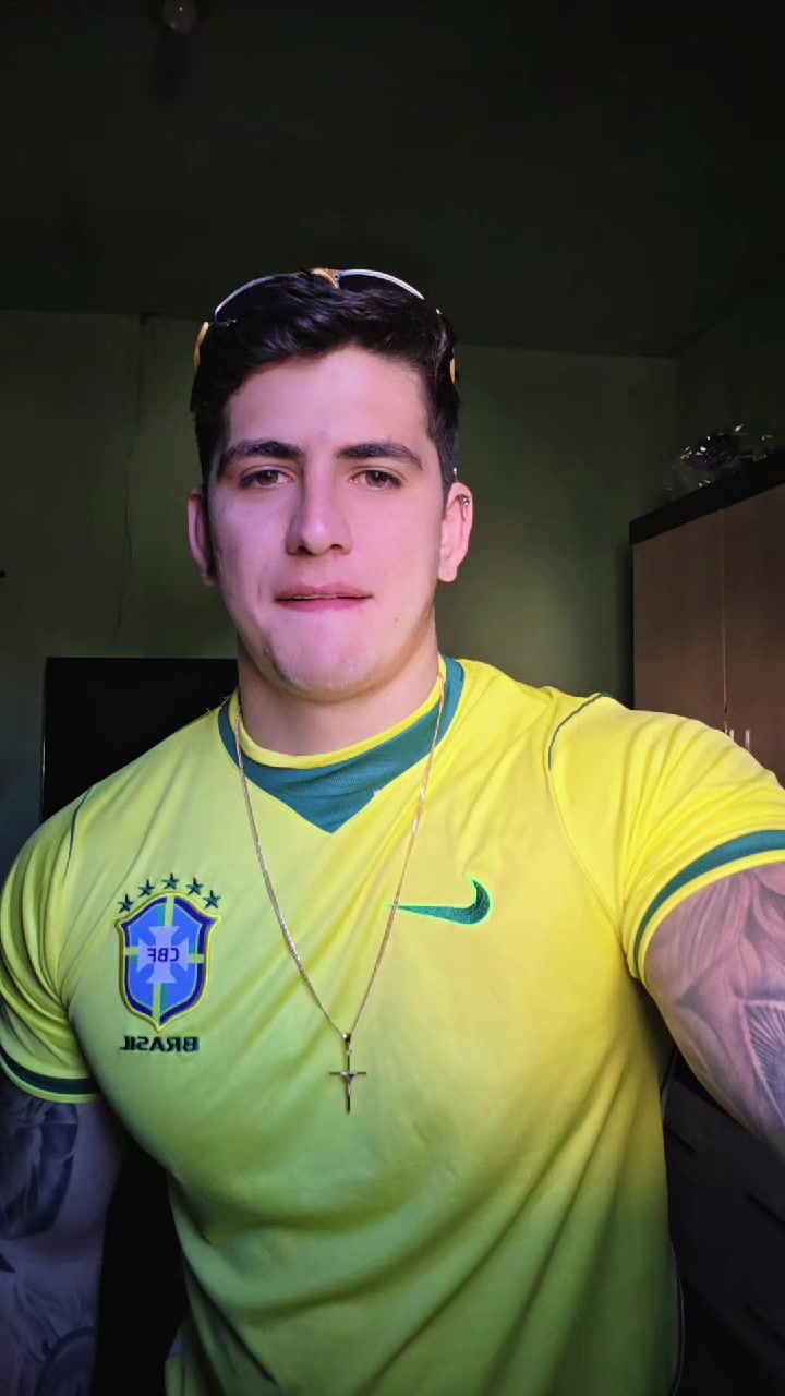 @Victor Fernandes